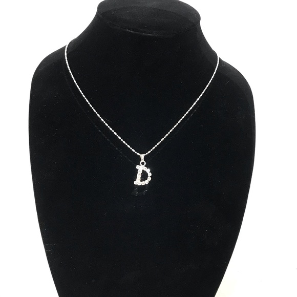 Rhinestone “D” pendant necklace - Picture 2 of 3